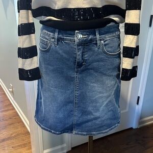 Tommy Bahama Light Blue Denim Jean Skirt Size ? Boracay Indigo Medium Ocean Wash